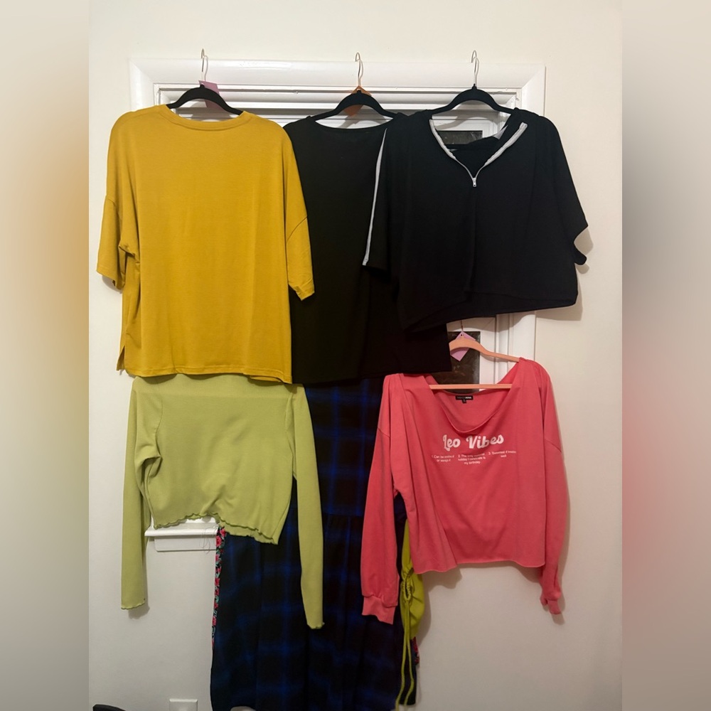 PLUS SIZE RESELLER LOT-15 pieces sizes L-3X